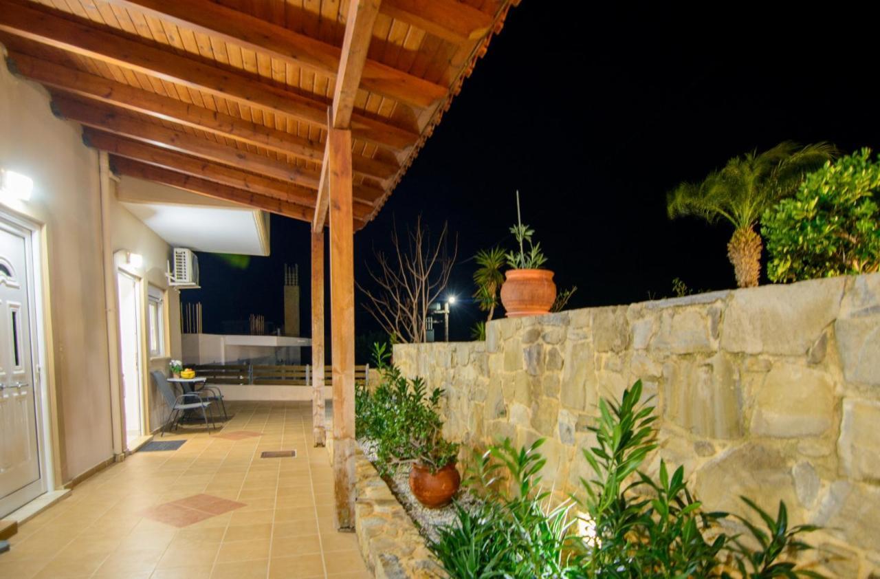 Irene Studio Panorama Palaiochora Exterior photo