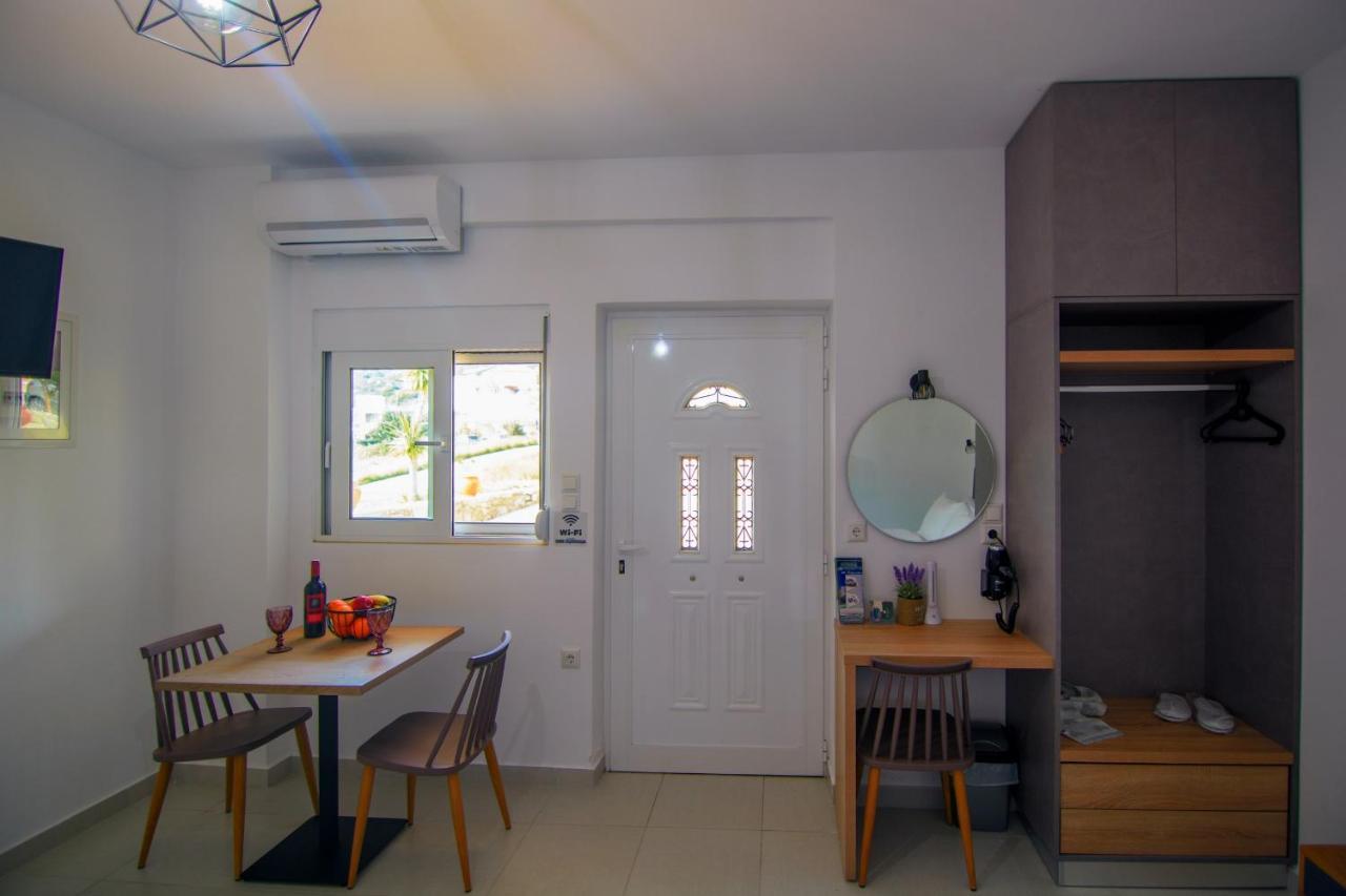 Irene Studio Panorama Palaiochora Exterior photo